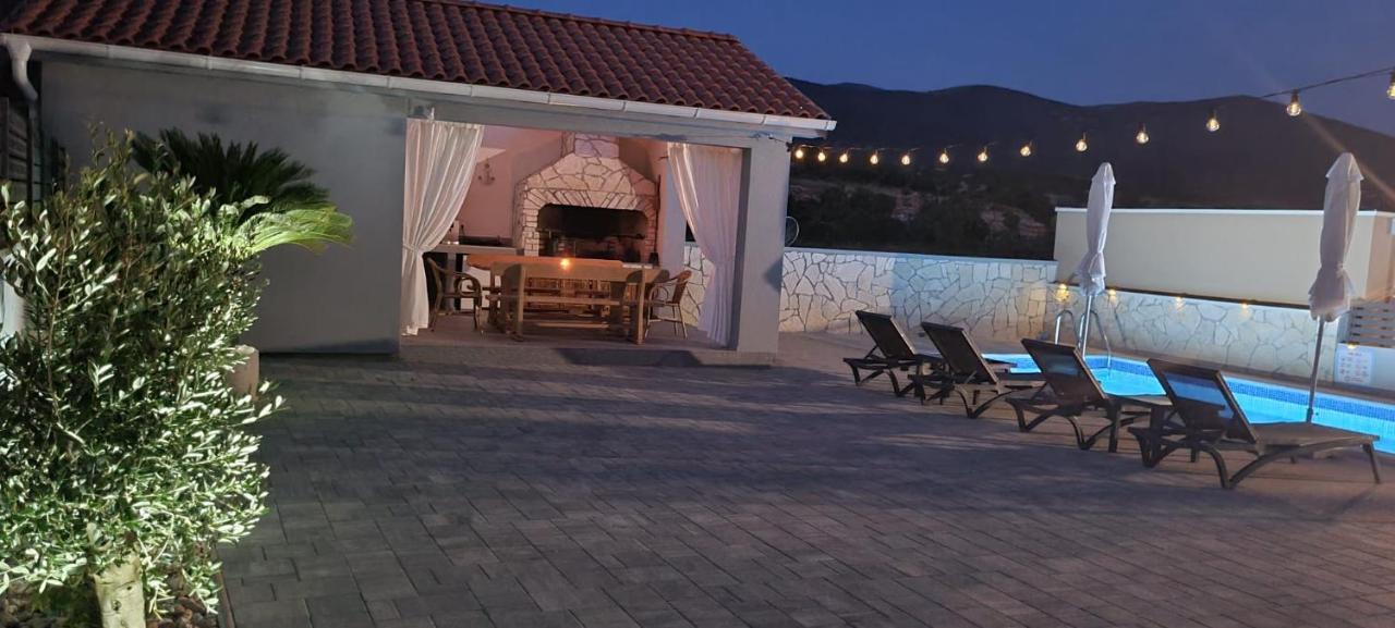 פובילה House Vallis Aurea מראה חיצוני תמונה