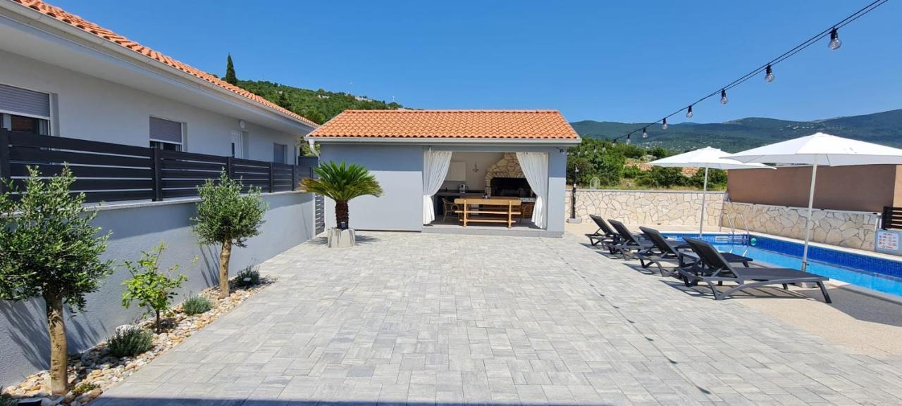 פובילה House Vallis Aurea מראה חיצוני תמונה
